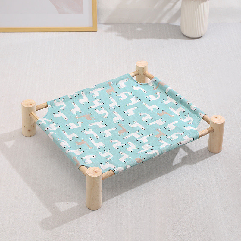 Dog camping cot: cool, breathable, and moisture-proof in summer